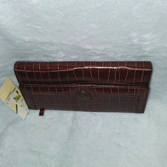 NWT Vintage Westport Collection Croc Embossed Leather Long Checkbook Wallet - Picture 6 of 16